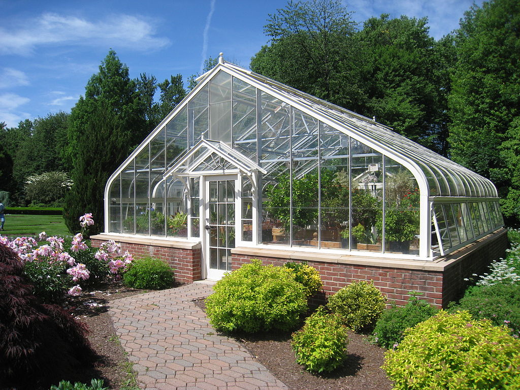 Designing greenhouses that increase soil thermal conductivity & production rates while combating climate change